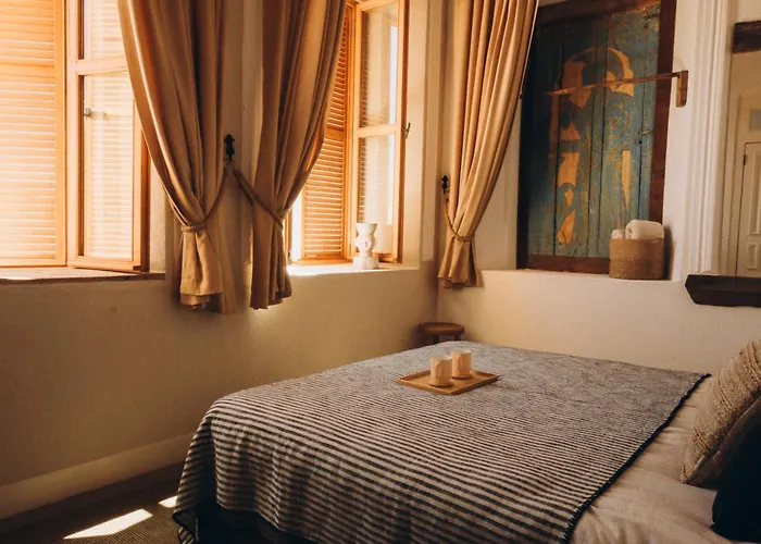 Notarius ホテル 4*