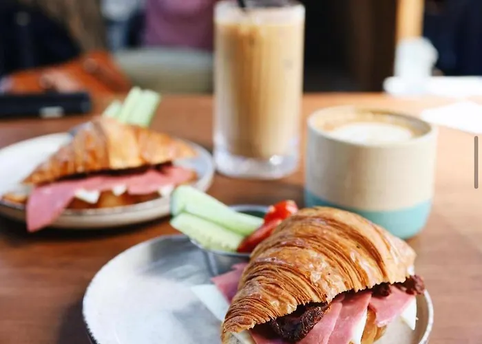 Отель Notarius *