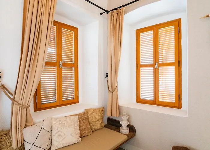 Notarius Szálloda *